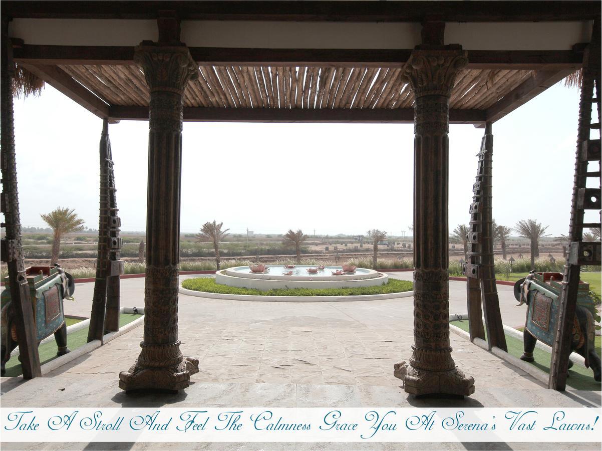 Serena Beach Resort Мандві Екстер'єр фото
