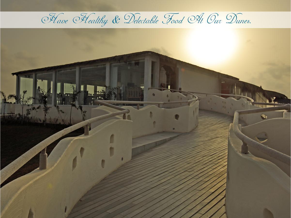 Serena Beach Resort Мандві Екстер'єр фото