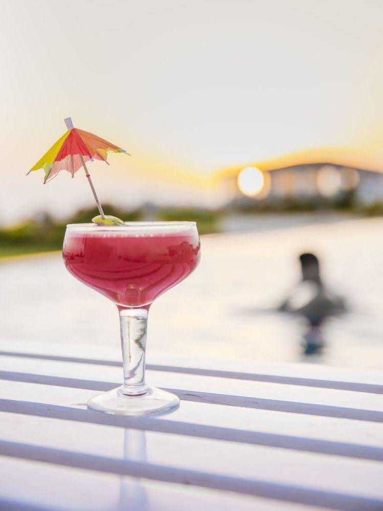 Serena Beach Resort Мандві Екстер'єр фото